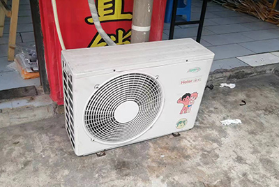 康保空调突然不制冷只吹自然风怎么办？